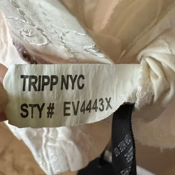 Tripp NYC 3X Cap Sleeve Corset Top White Eyelet Lace Up Renaissance Lolita Y2K - Picture 5 of 8